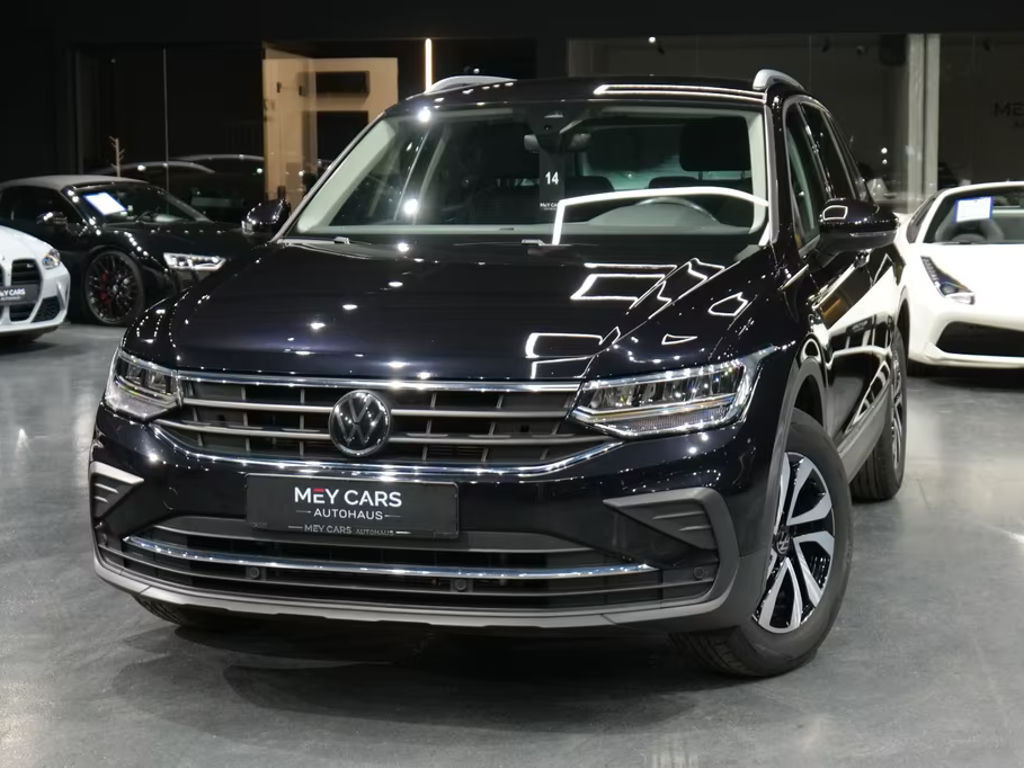 Volkswagen Tiguan Active*MWST*KAMERA*PDC*SCHECKHEFT*
