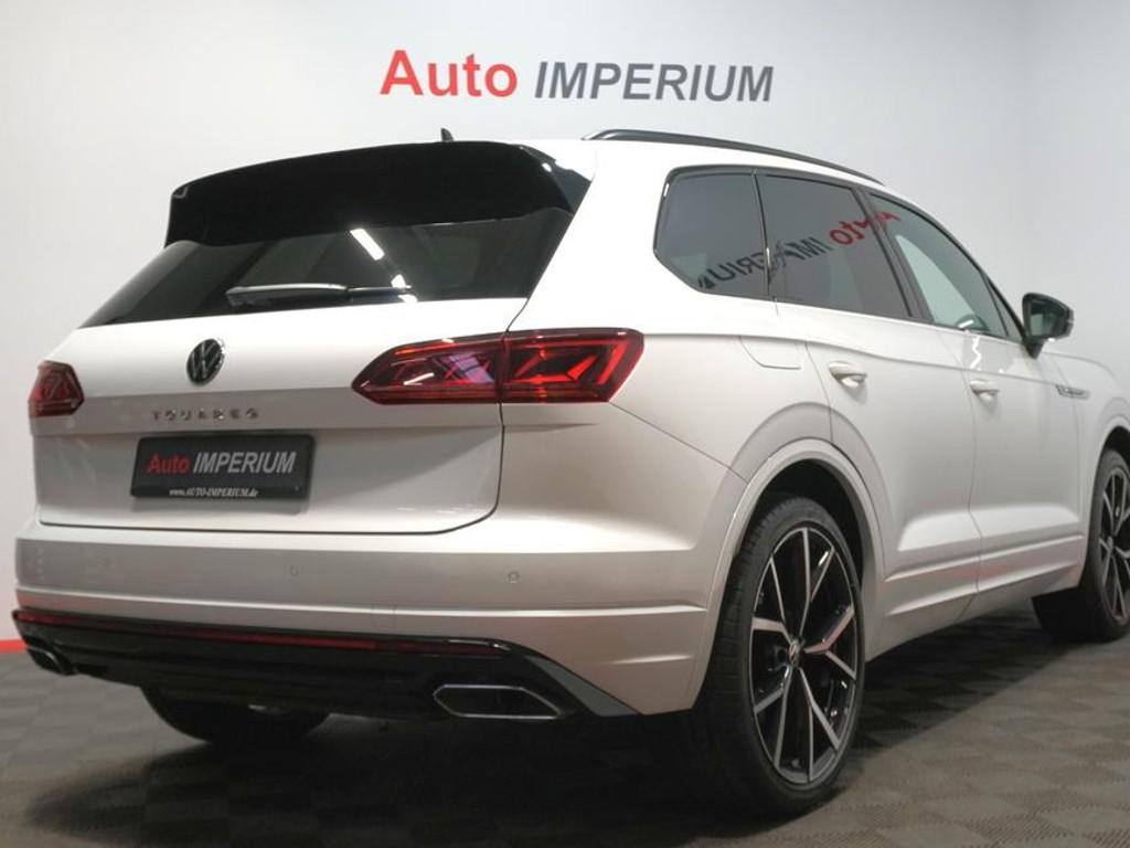 Volkswagen Touareg 4Motion R-Line IQ.Drive 3.0 V6 TDI