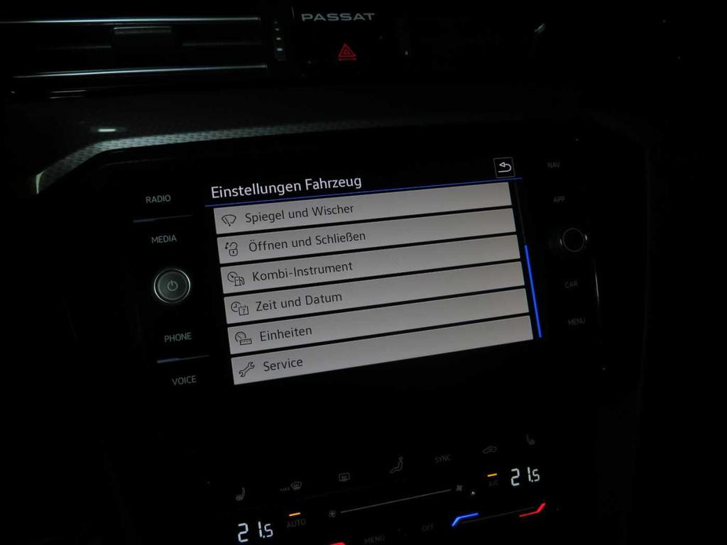 Volkswagen Passat