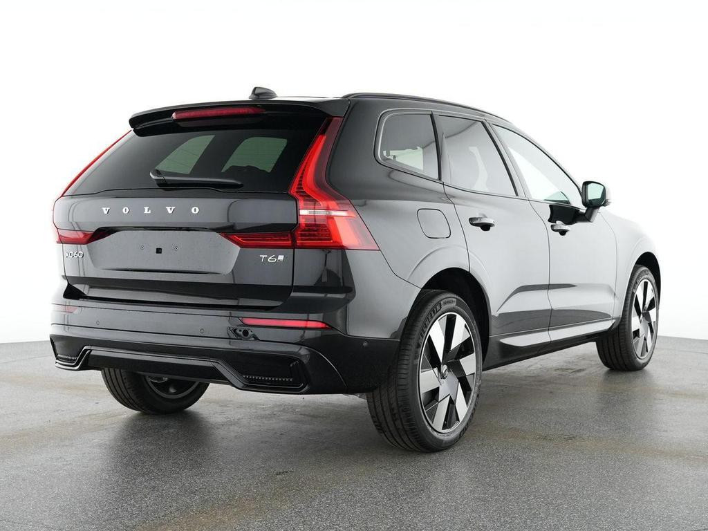 Volvo XC60 AWD Recharge Plus Dark