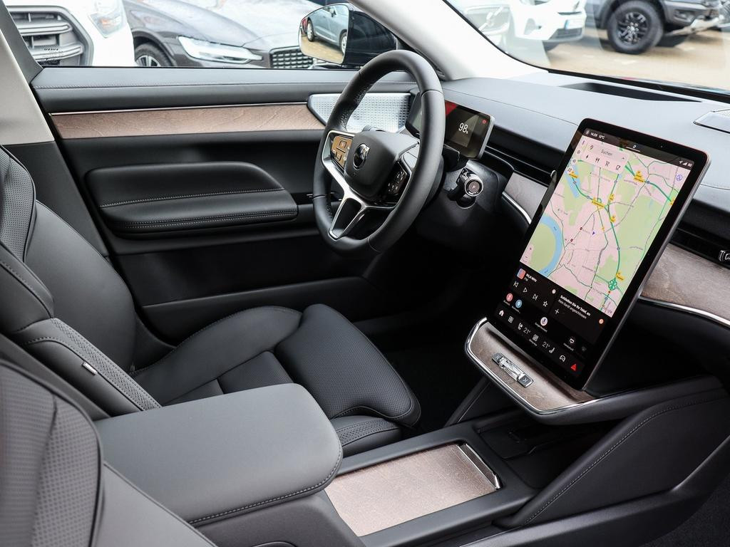 Volvo ES90