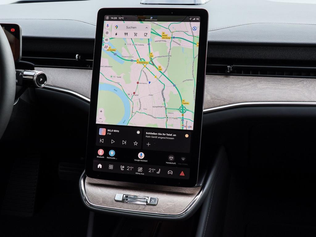 Volvo ES90
