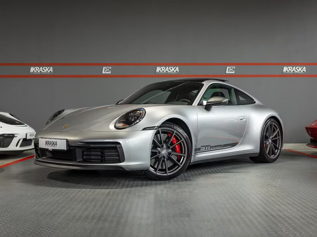 Porsche 911 Turbo 992 Carrera