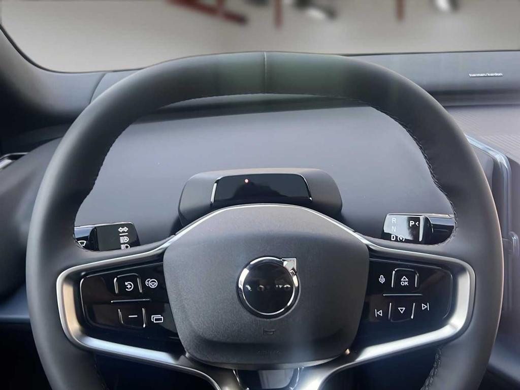 Volvo EX30