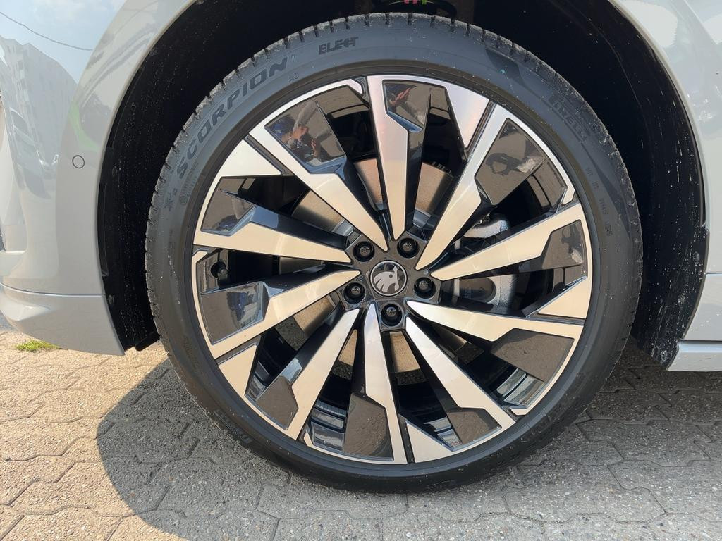 Skoda Enyaq iV
