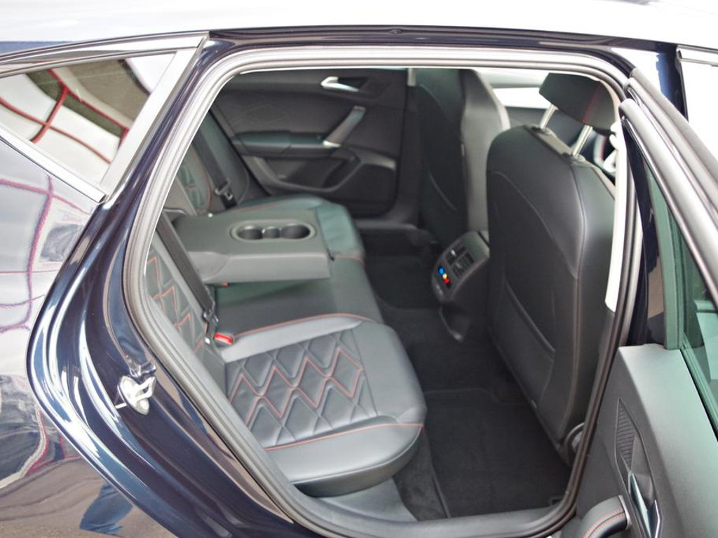 Seat Leon FR-lijn 1.5 eTSI DSG
