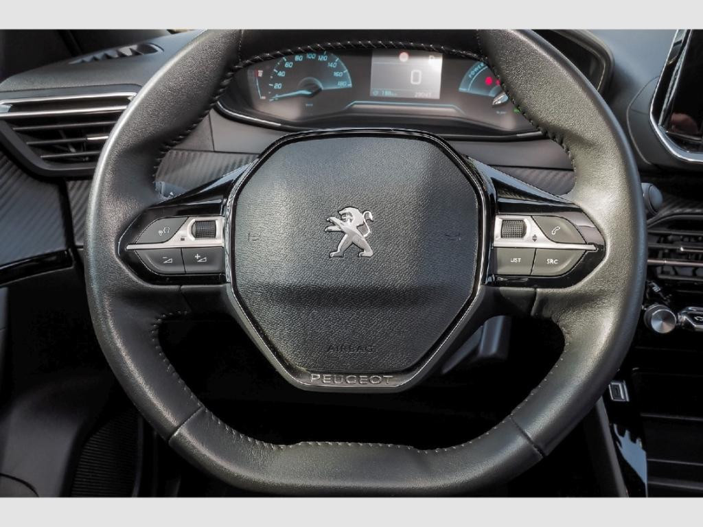Peugeot e-2008