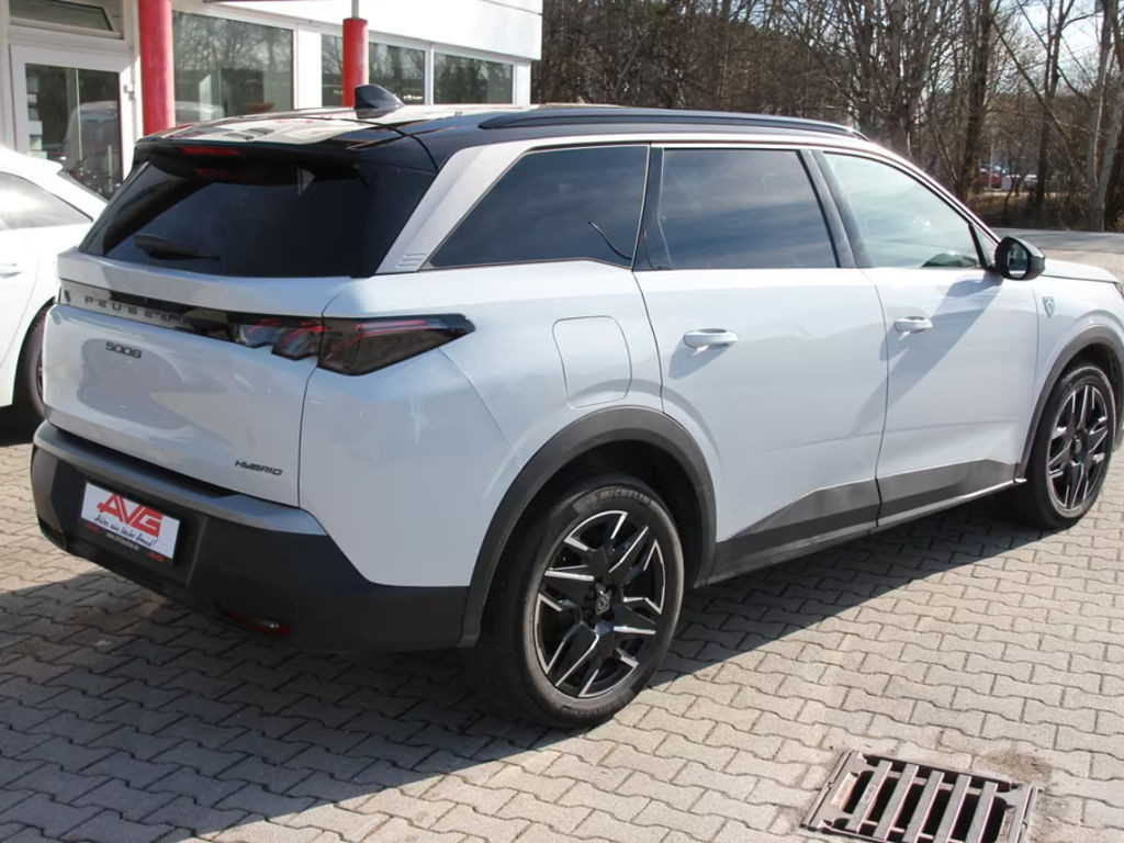 Peugeot 5008