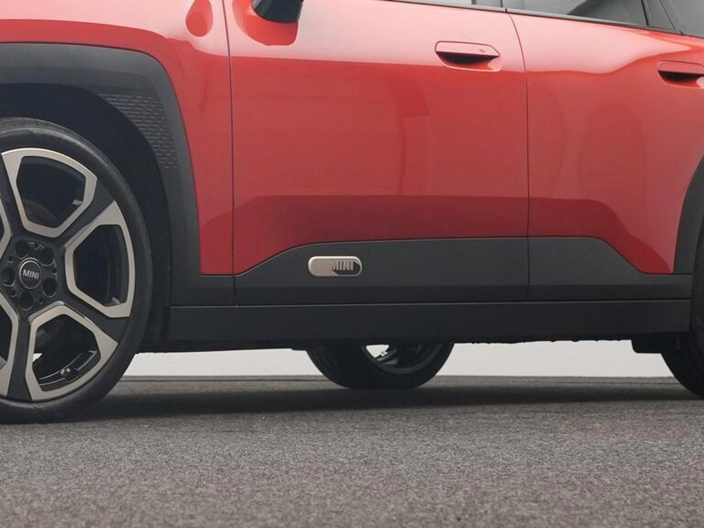 Mini Aceman E
