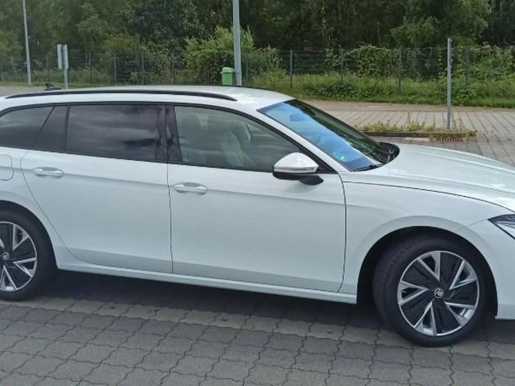 Skoda Superb Combi 2.0 TDI Selection