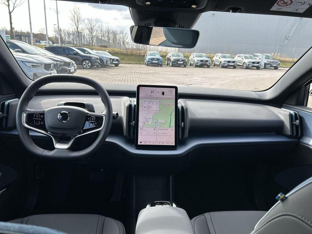 Volvo EX30