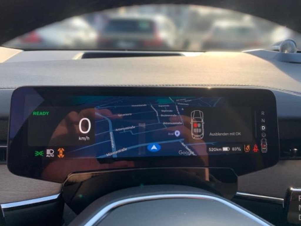 Volvo ES90