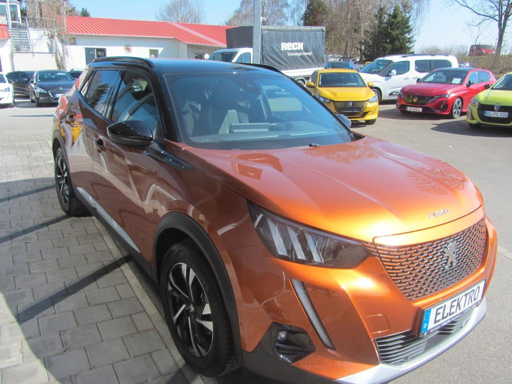 Peugeot e-2008