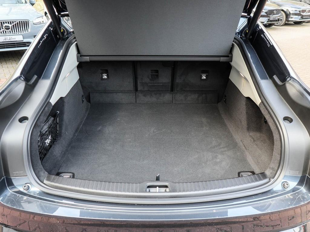 Volvo ES90