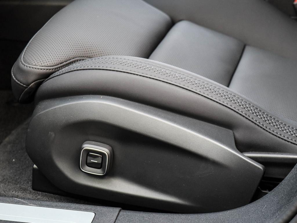Volvo ES90
