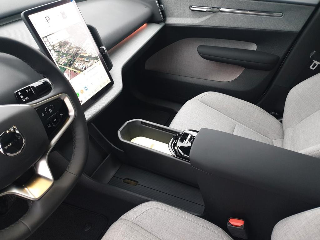 Volvo EX30