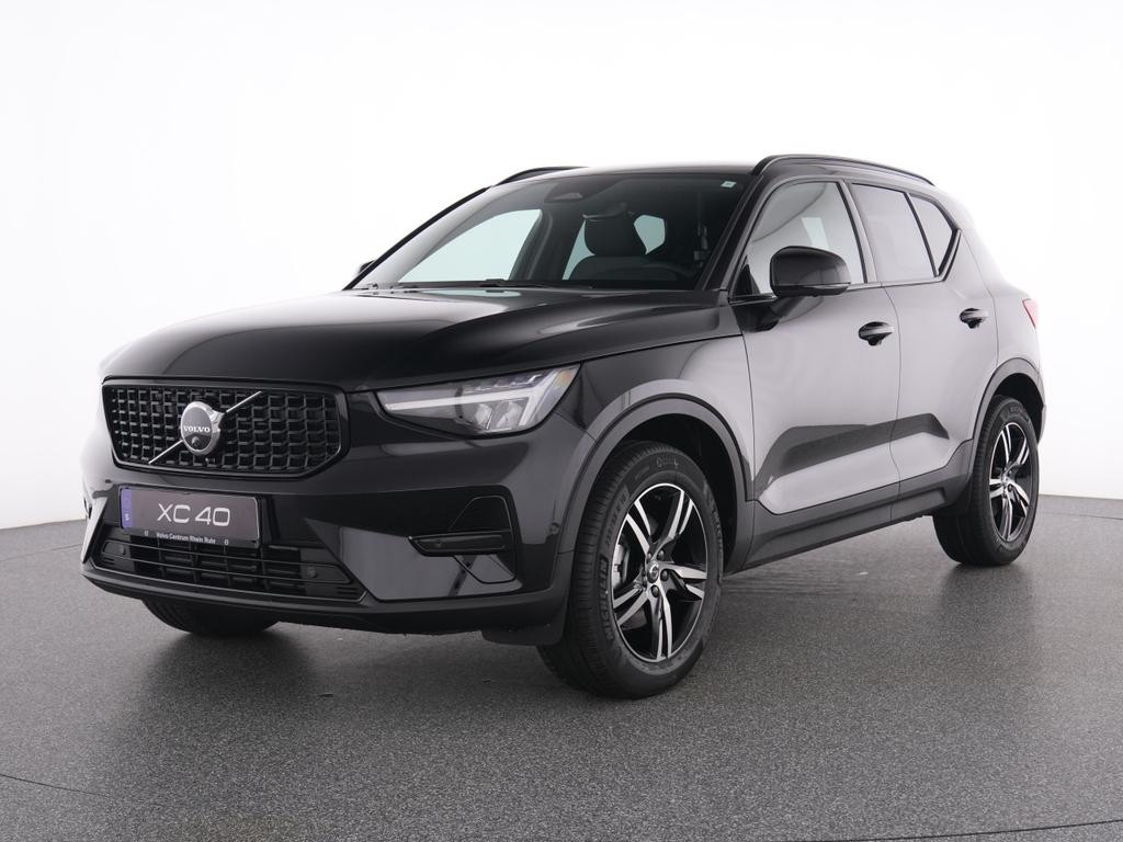 Volvo XC40 Plus Dark
