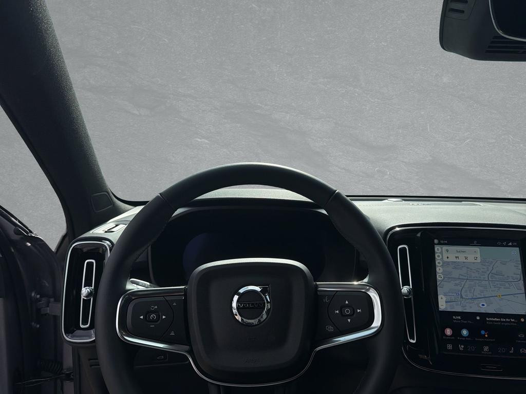 Volvo EX40