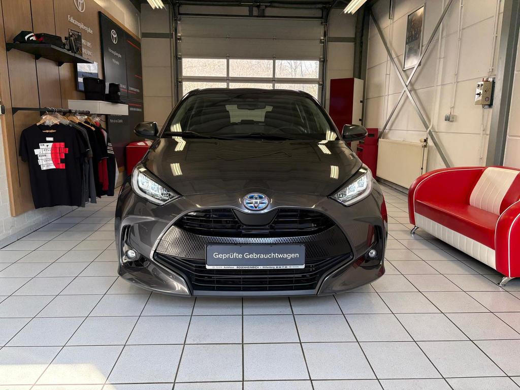 Toyota Yaris Team D Hybride