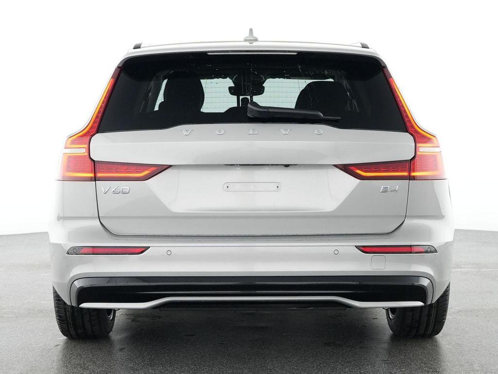 Volvo V60 Plus Dark