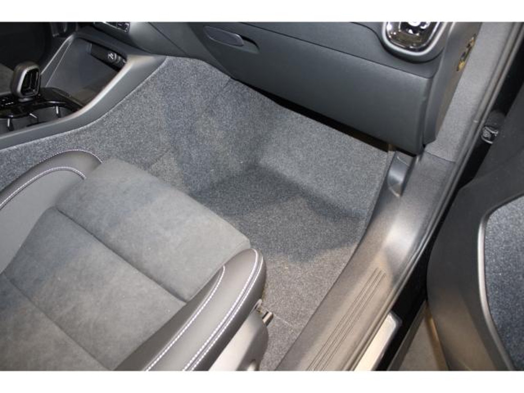 Volvo EX40
