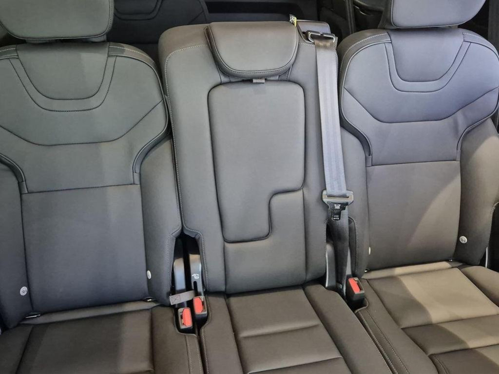 Volvo EX90
