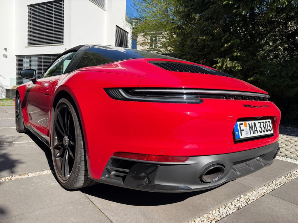 Porsche 911