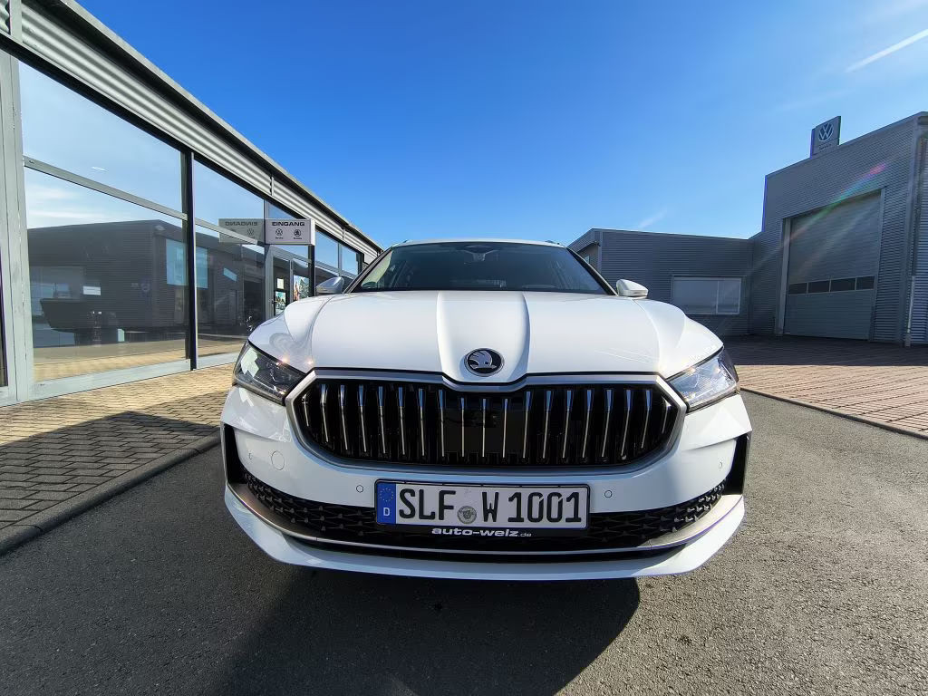 Skoda Superb Combi iV 1.5 TSI