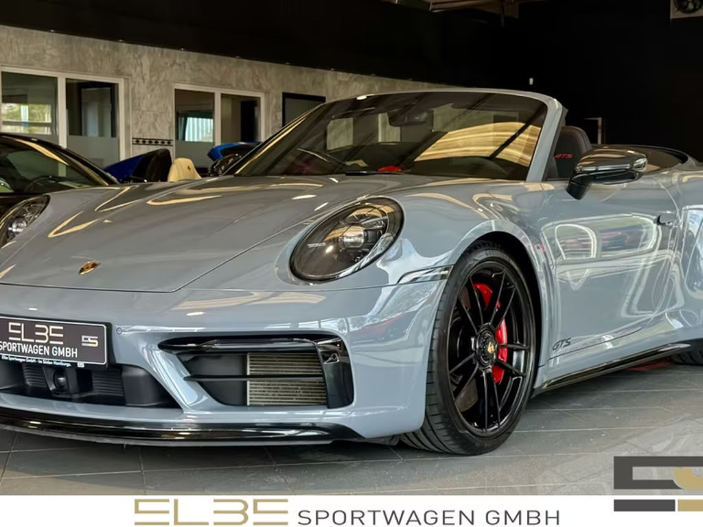 Porsche 911 GTS 4 992 Carrera Cabriolet