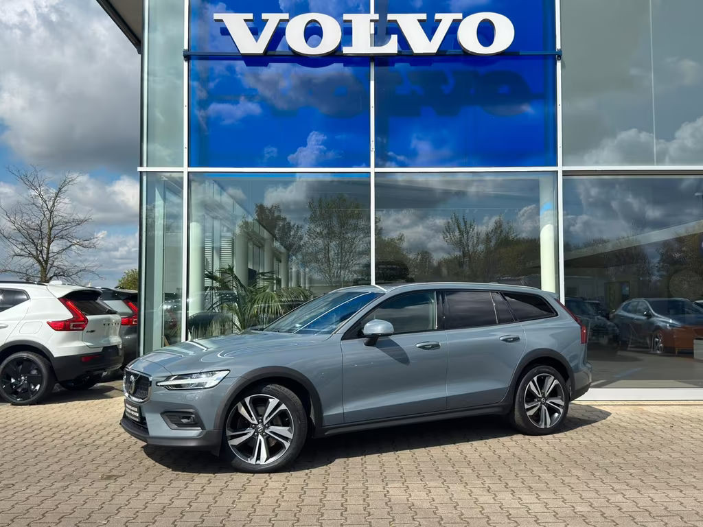Volvo V60 Cross Country AWD Geartronic Ultimate