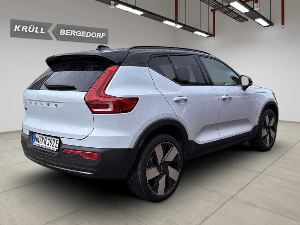 Volvo EX40