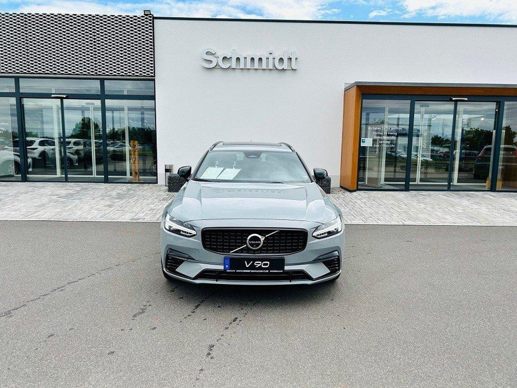Volvo V90 Recharge Dark Ultra