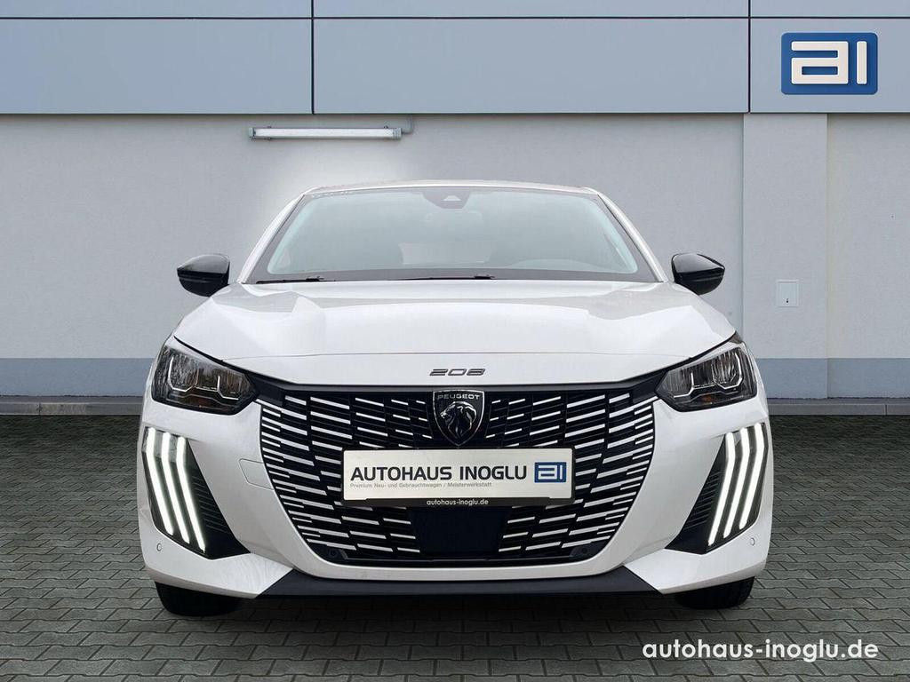 Peugeot e-208