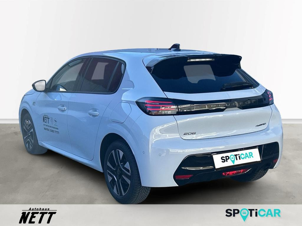 Peugeot e-208