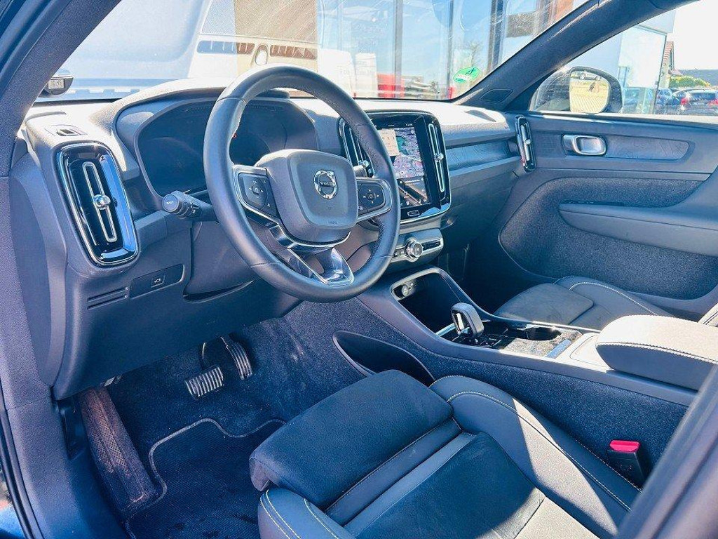 Volvo C40