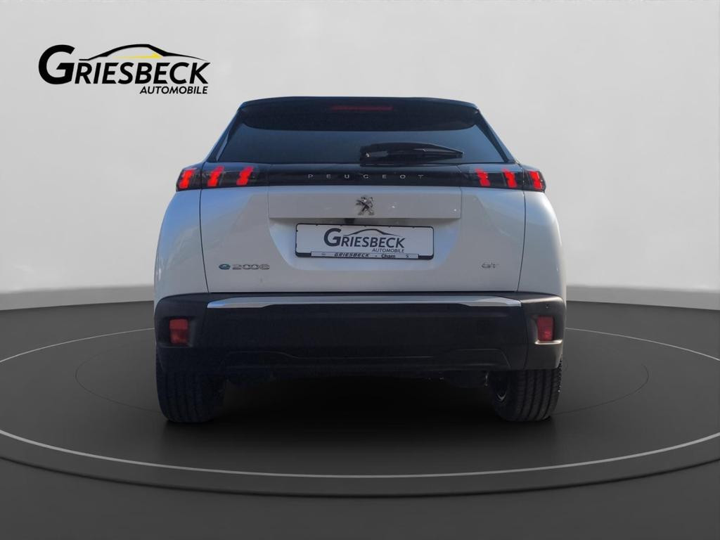 Peugeot e-2008