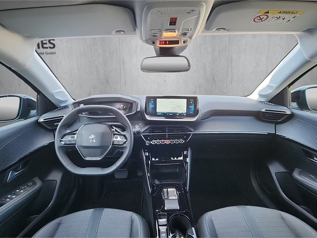 Peugeot e-208