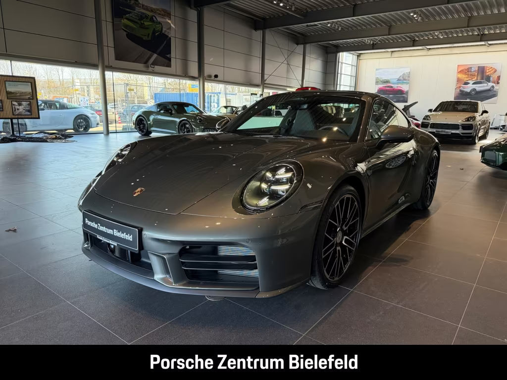 Porsche 911 4S 992 Carrera