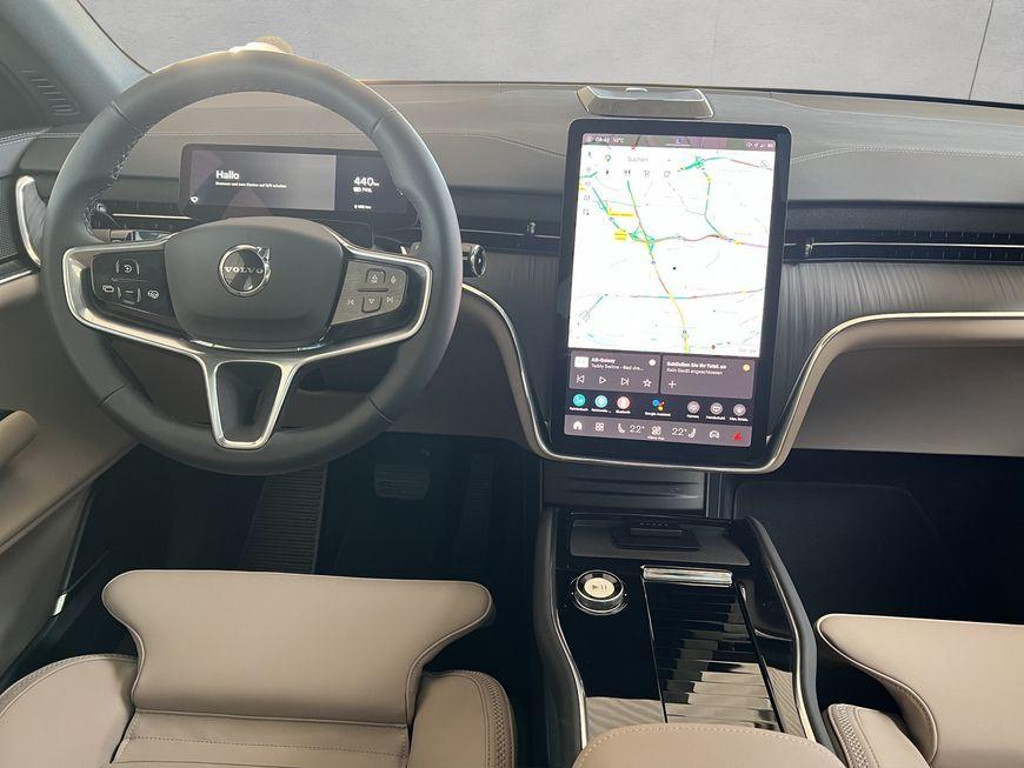 Volvo EX90