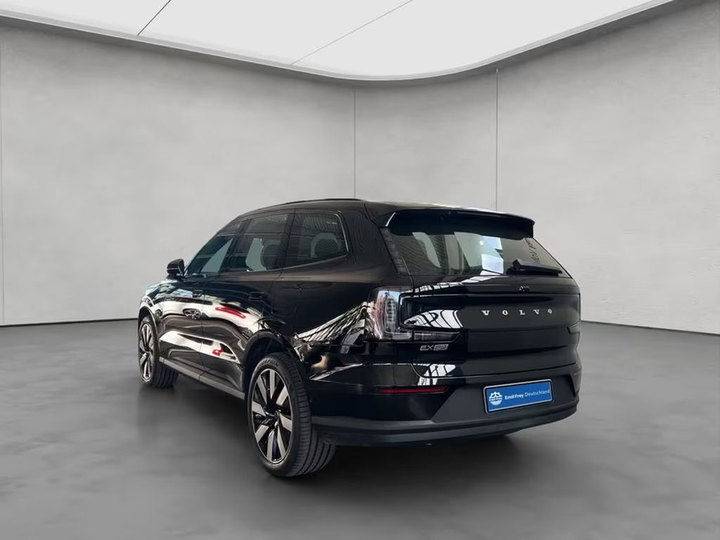 Volvo EX90