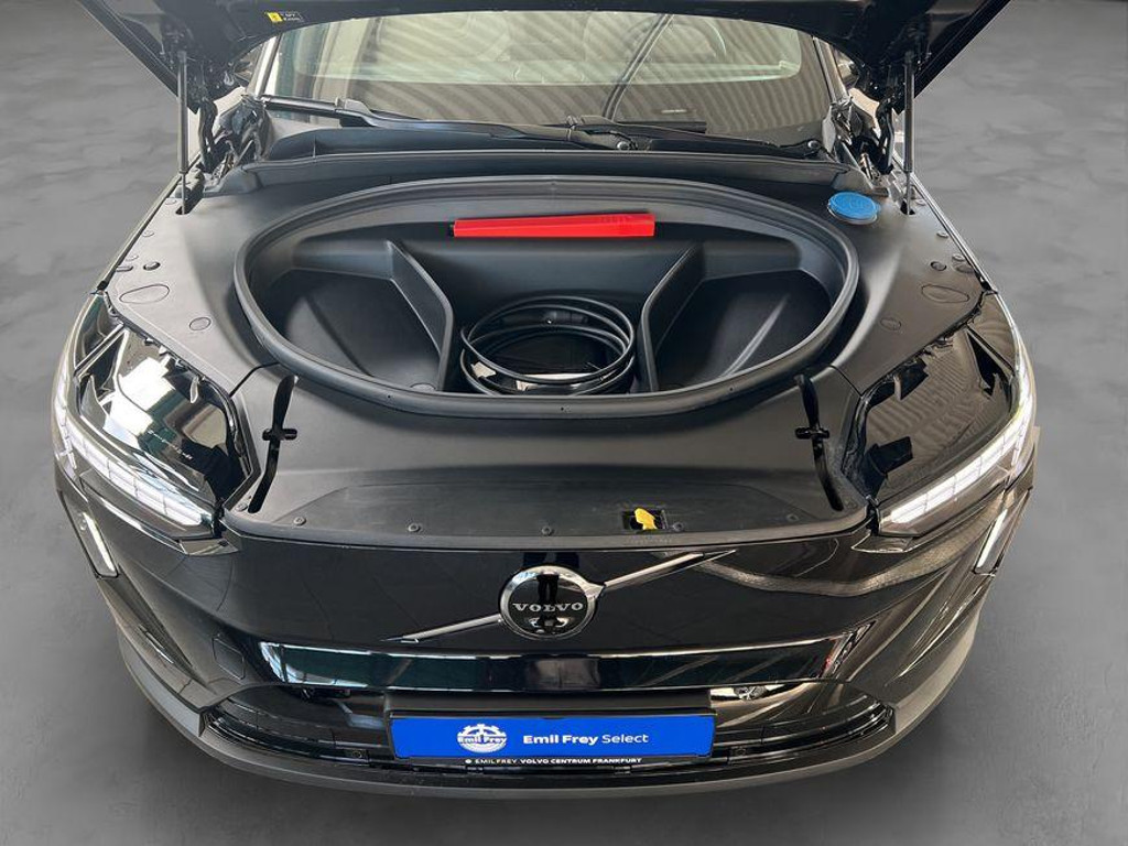 Volvo EX90