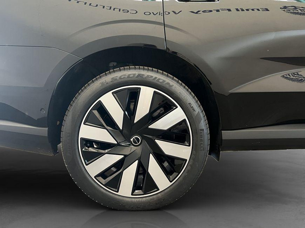 Volvo EX90