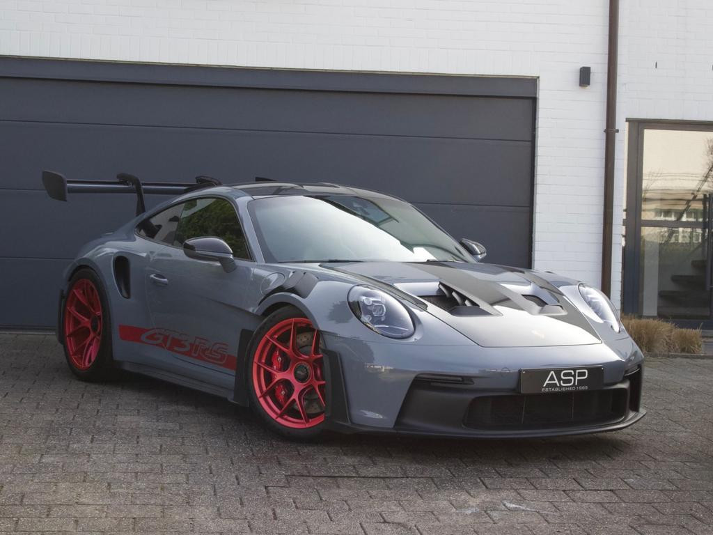 Porsche 911