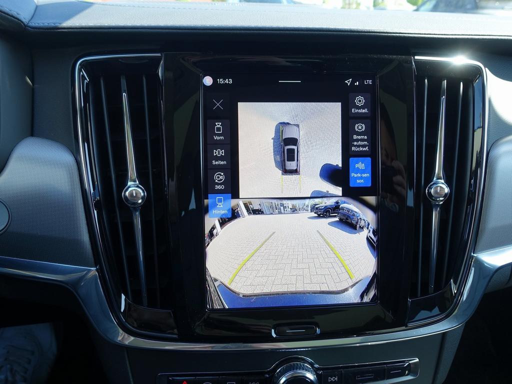 Volvo V90