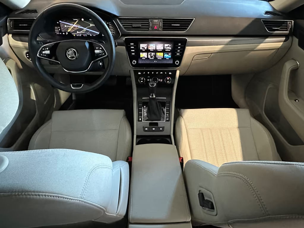 Skoda Superb