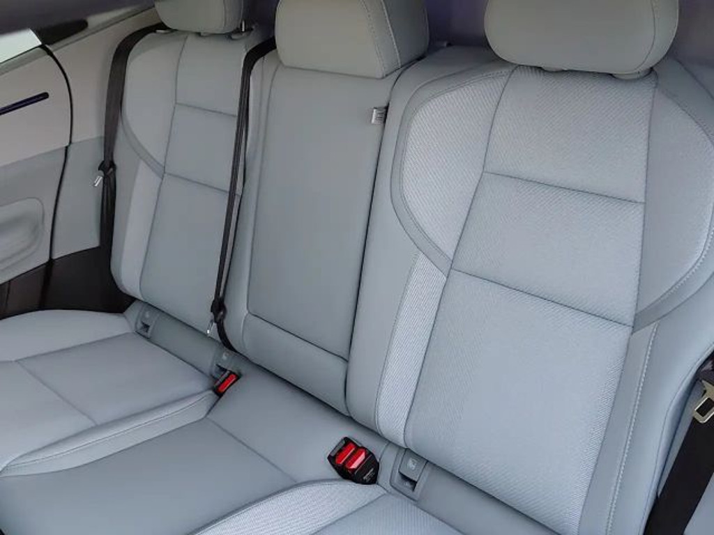 Polestar 4