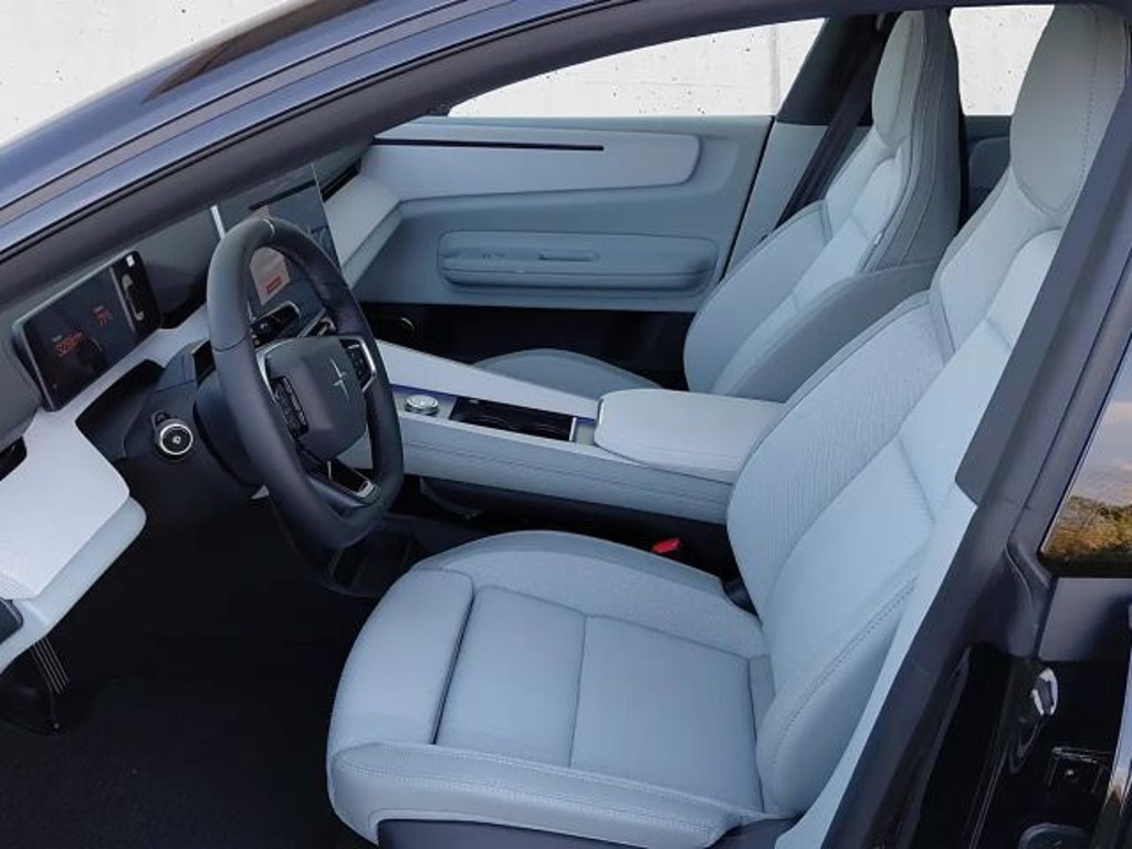 Polestar 4