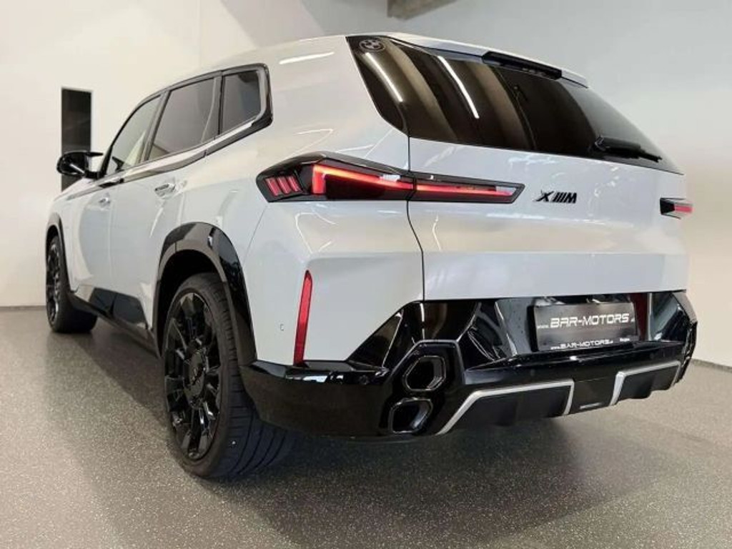 BMW XM