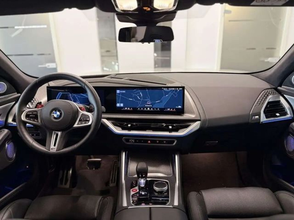 BMW XM
