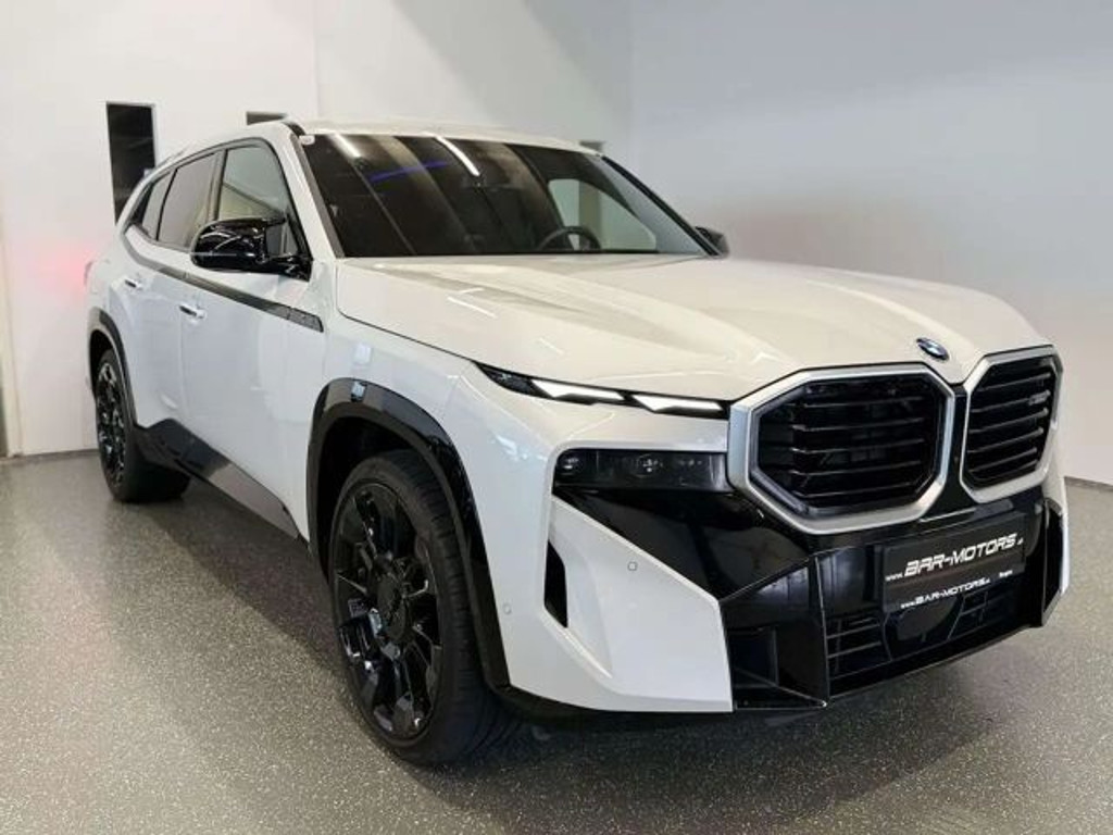 BMW XM